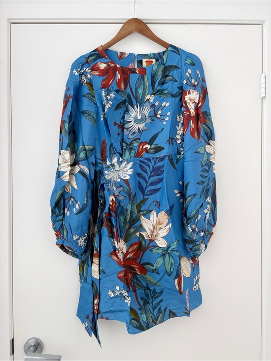 FARM Rio Dresses & Skirts - NWOT Farm Rio Blue Surreal Flowers Wrap Mini Dress M